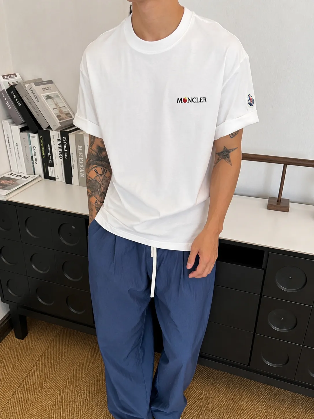 moncle～ logo 《 》7a tee ， Same Style ， : Black White Coffee Brown Size：S（90-130 ） M（125-150 ） L（135-165 ） XL（160-190 ） XXL（185-220 ）